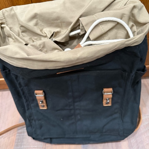 NEW Fjallraven Ornskoldsvik No. 21 Medium 24205 Rucksack G1000 Backpack F120249